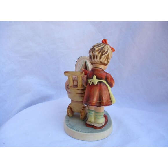 Hummel Goebel figurine Doll Mother #67 Mother's Day‎ gift collectible Figurine - Picture 2 of 6